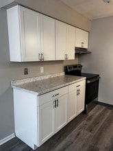 Building Photo - 1819 Miles Ave NW