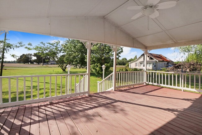 Foto del edificio - *SPACIOUS HOME IN PIKEVILLE SCHOOL DISTRICT*