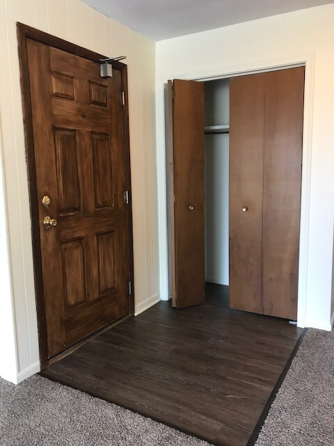 Foto del edificio - 634 W Foulke Ave