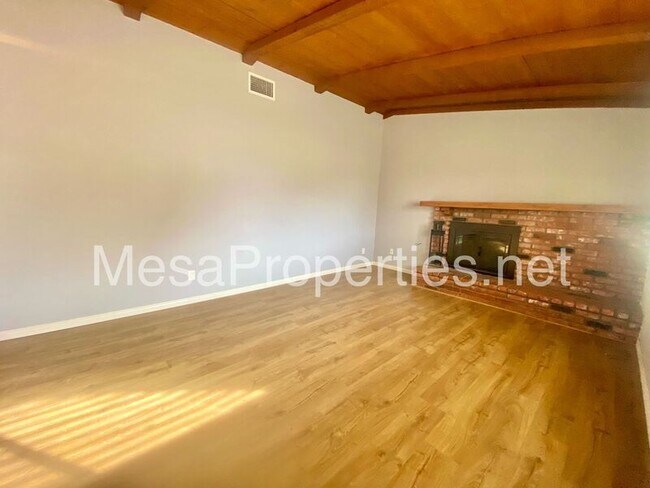 Building Photo - 7859 Pismo Ave