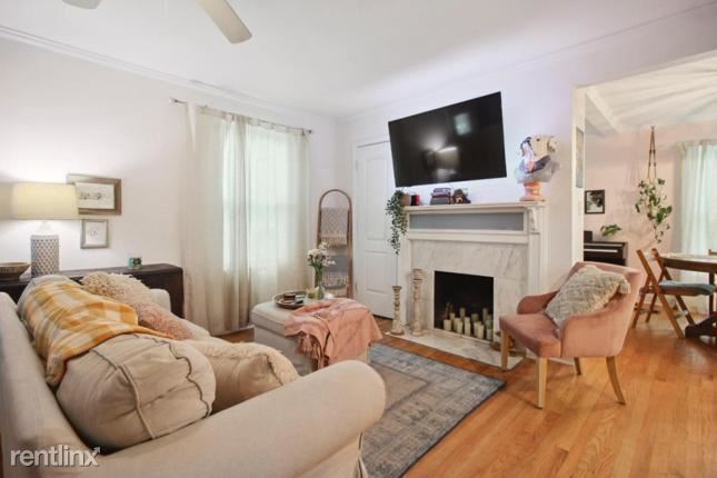 Building Photo - 2 br, 1 bath House - 962 Moreland Avenue SE