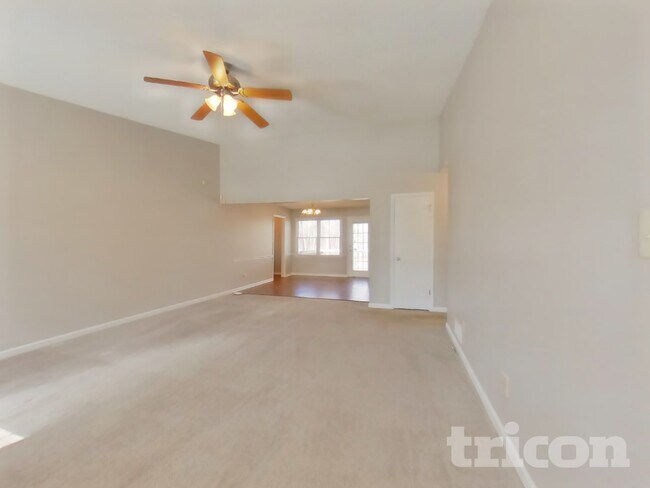 Foto del edificio - 449 Justins Crossing