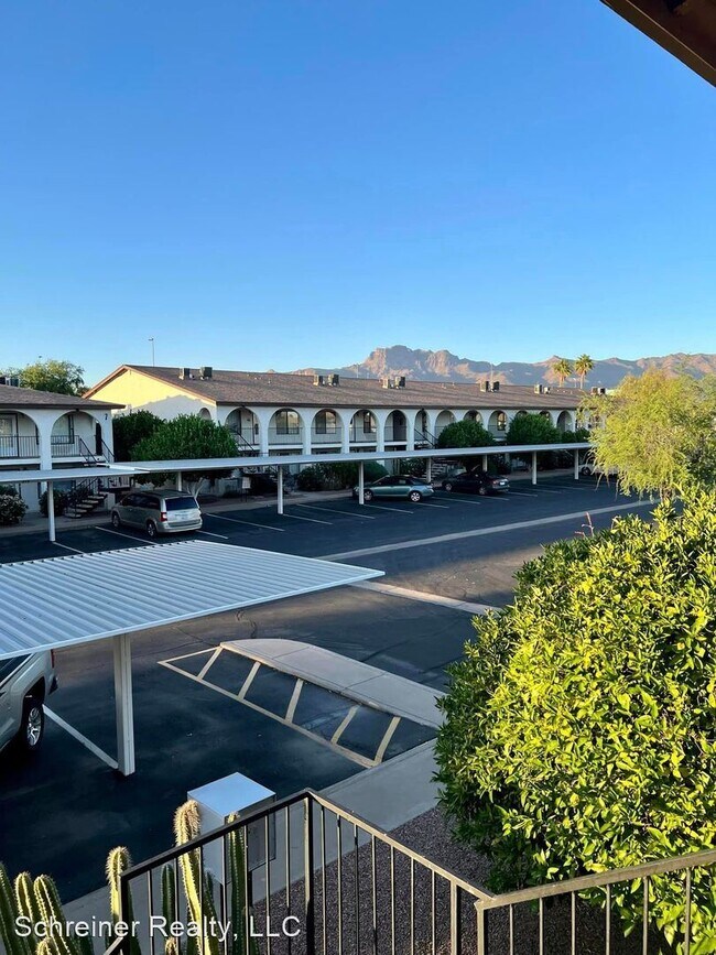 Building Photo - 1 br, 1 bath House - 3270 S. Goldfield #813