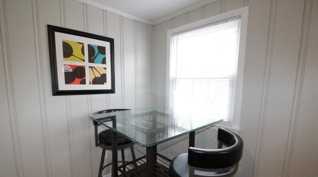 Interior Photo - Maplewood
