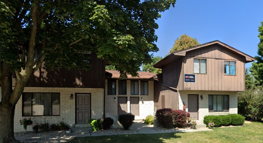 Primary Photo - 117 N Orr Dr