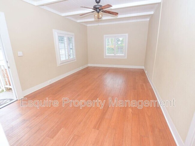 Foto del edificio - 37 Anacapa Dr