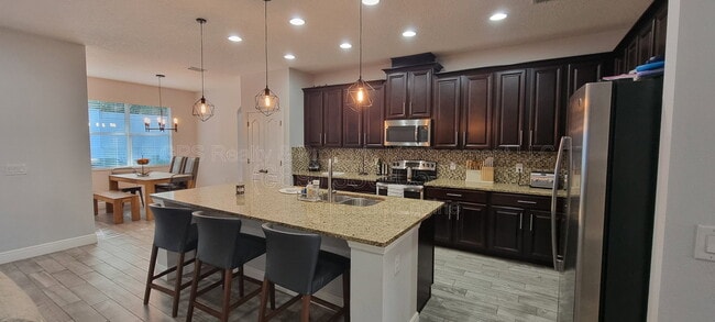 Foto del edificio - 3161 Park Meadow Dr