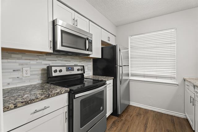 Foto del edificio - 429 Johnson St