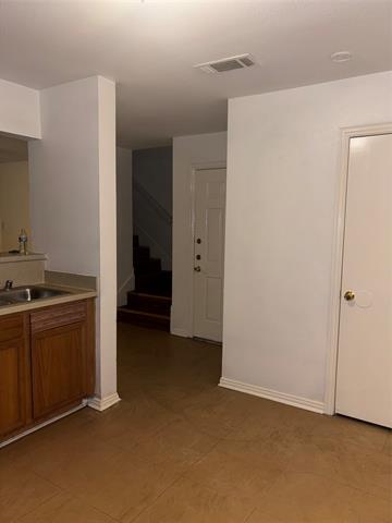 Foto del edificio - 13627 Biggs St