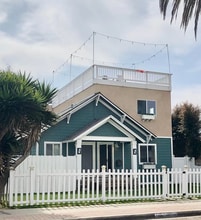 Building Photo - 215 Evergreen Ave