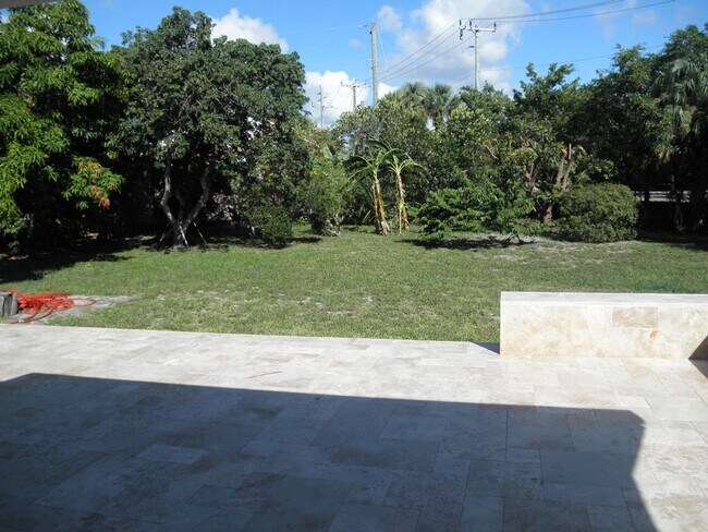 Building Photo - Caldwell Heights In Boca Raton