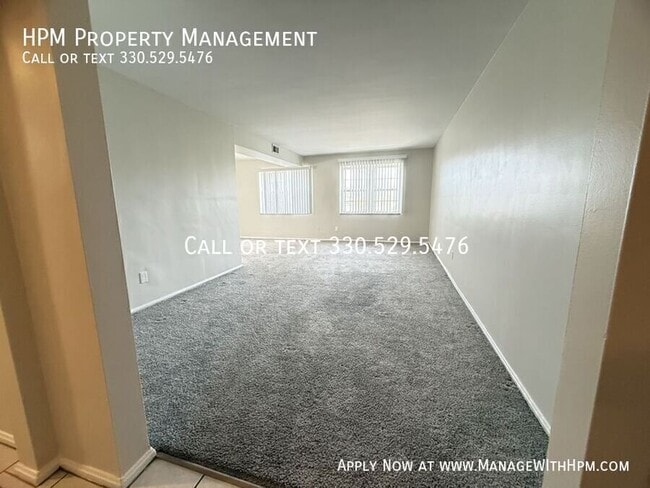 Foto del edificio - 3310 Warrensville Center Rd