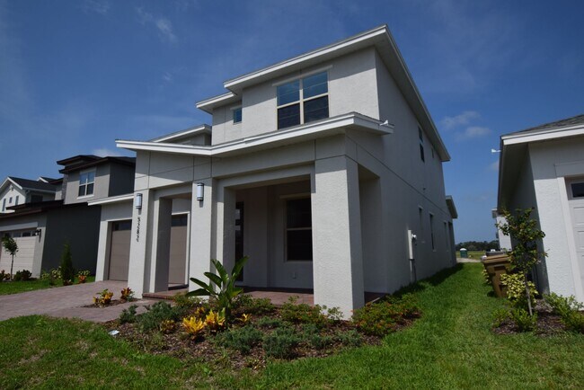 Building Photo - 5 Bedroom, 3 Bath Single Family Home, For ...