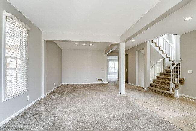 Building Photo - Must See 3 Bedroom In Bellevue!!
