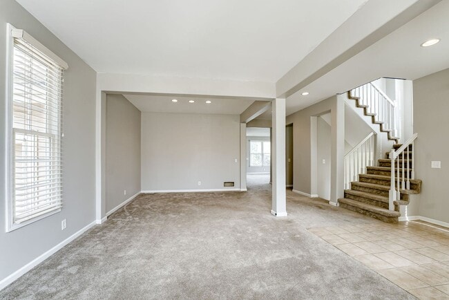 Foto del edificio - Must See 3 Bedroom In Bellevue!!