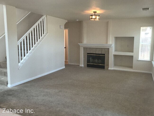 Building Photo - 3 br, 2.5 bath House - 2428 Halsey Circle