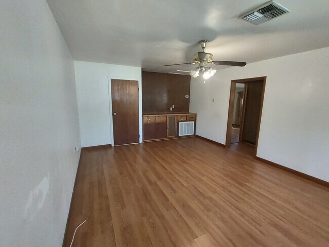 Foto del edificio - 7405 E Comanche Ave