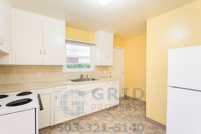 Foto del edificio - 2 Bedroom House Available in Kenton Area!