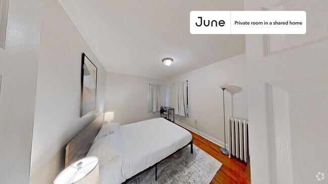 Building Photo - Private bedroom in 4 bed/1 bath Home