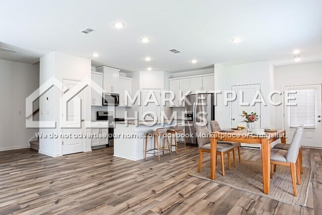 Foto del edificio - 301 White Tail Rd