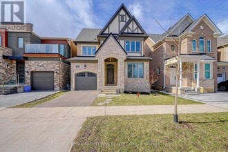 Building Photo - 385 Dahlia Trail