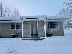 Building Photo - 298 W 5th Ave