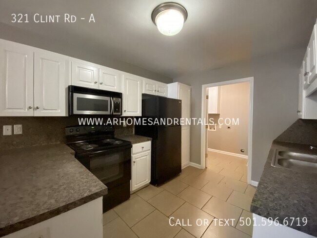 Building Photo - 321 Clint Rd - A | $850 | 2 beds, 2 full b...