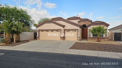 Building Photo - 9030 S 10th Dr
