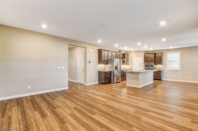 Foto del edificio - 888 Haven Oaks Pl