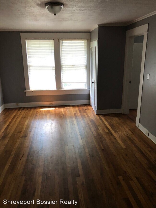 Foto del edificio - 3 br, 2 bath House - 2215 Highland Ave