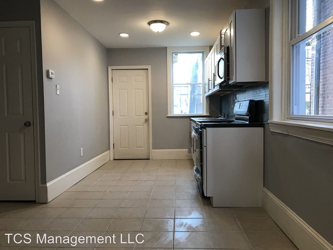 Foto del edificio - 4930 N Warnock St