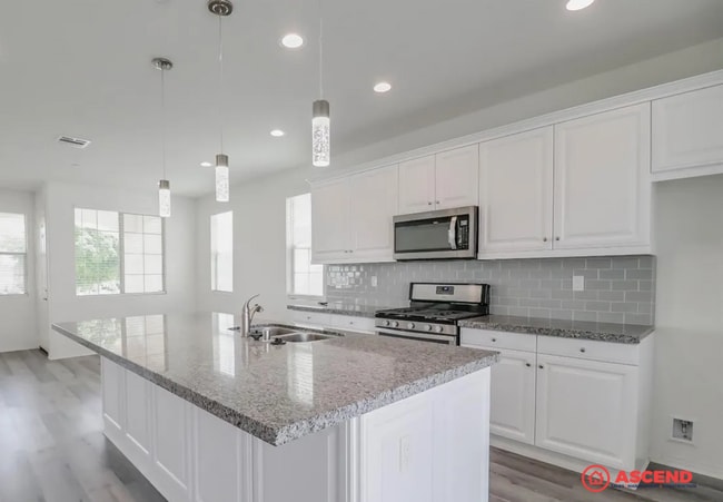 Building Photo - Stunning 4BR/3.5BA Home – 2,300 SqFt | Gated Community w/ Pool, Gym & Clubhouse | Gardener Included!