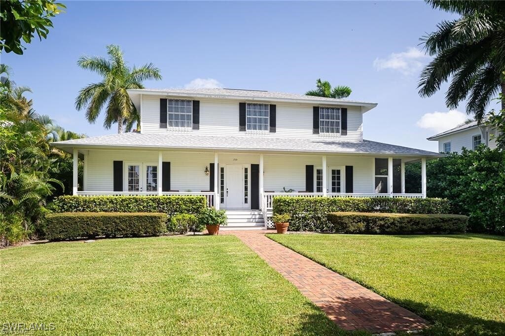 Foto principal - 155 1st Ave S