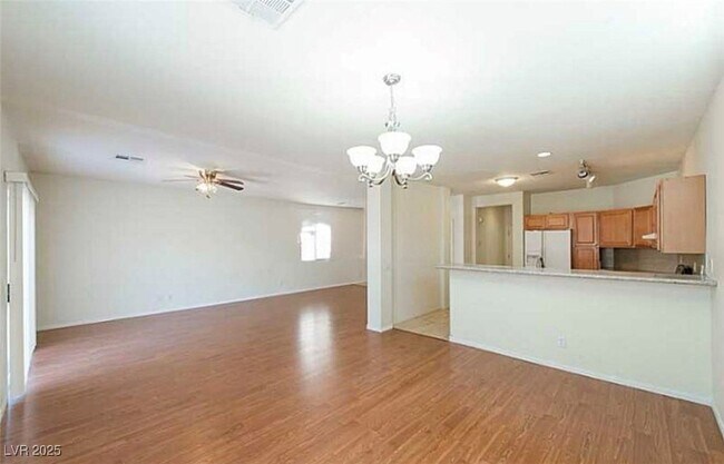 Building Photo - 9332 Golden Grape Ct