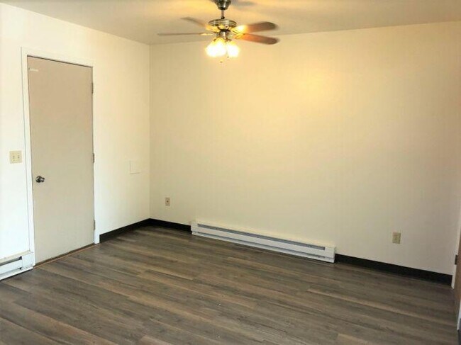 Building Photo - 2 bedroom in Billings MT 59102