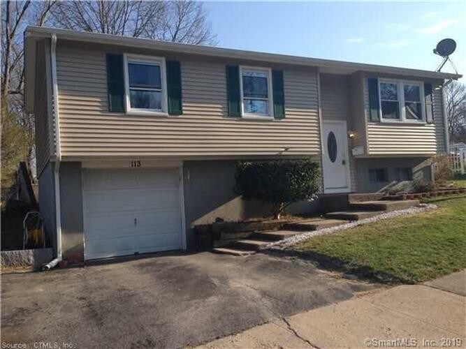 Primary Photo - 113 Orchard Hill Ln