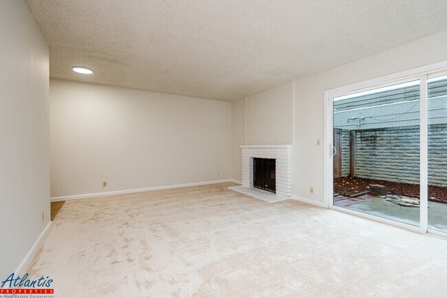 Building Photo - 1178 W Olive Ave