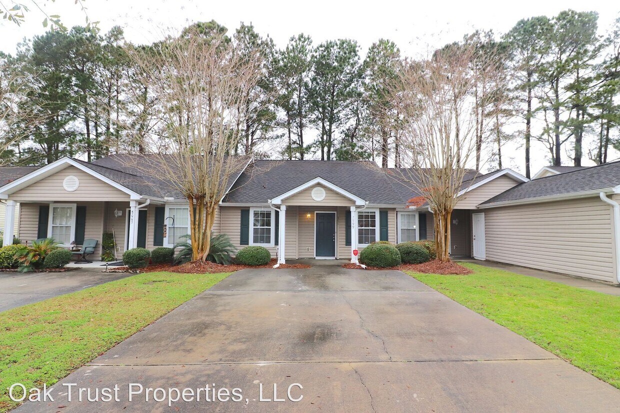 Foto principal - 3 br, 2 bath House - 7999 Vermont Road