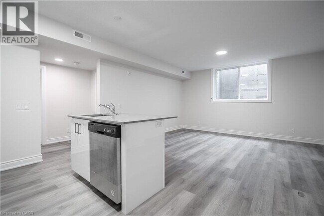 Photo du bâtiment - 259 King St E