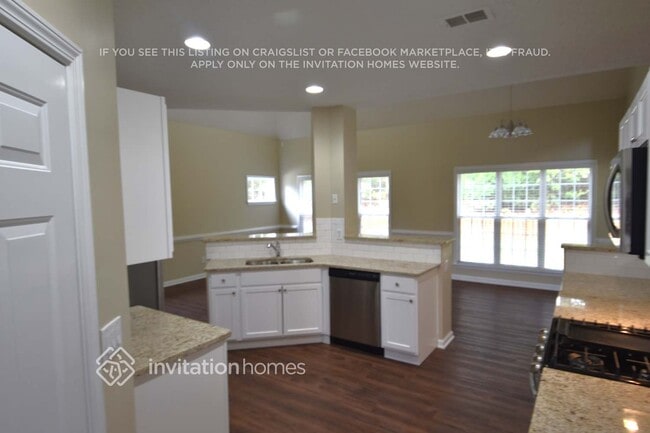 Building Photo - 175 Argonne Dr
