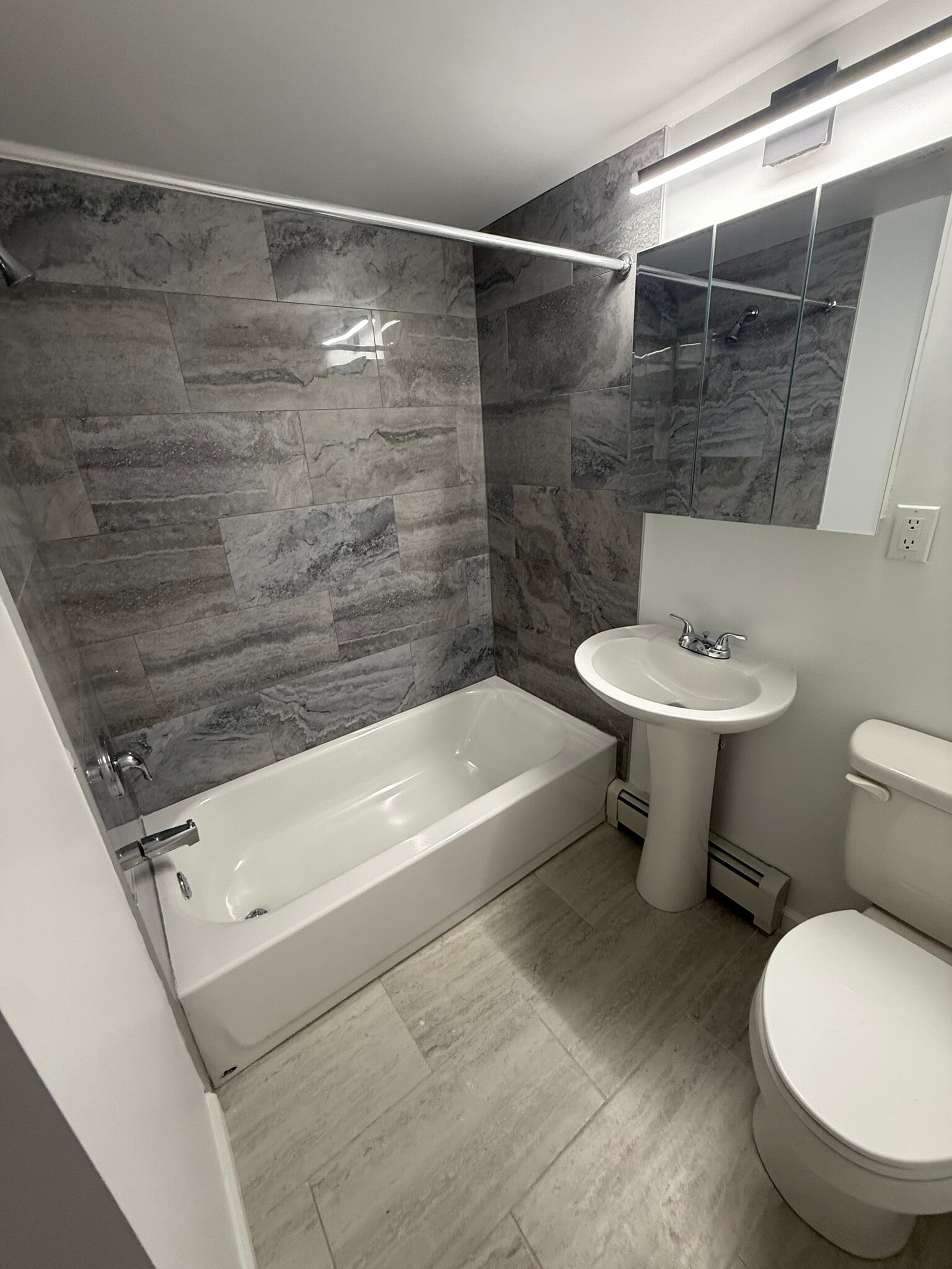 Clarence House – photo 4