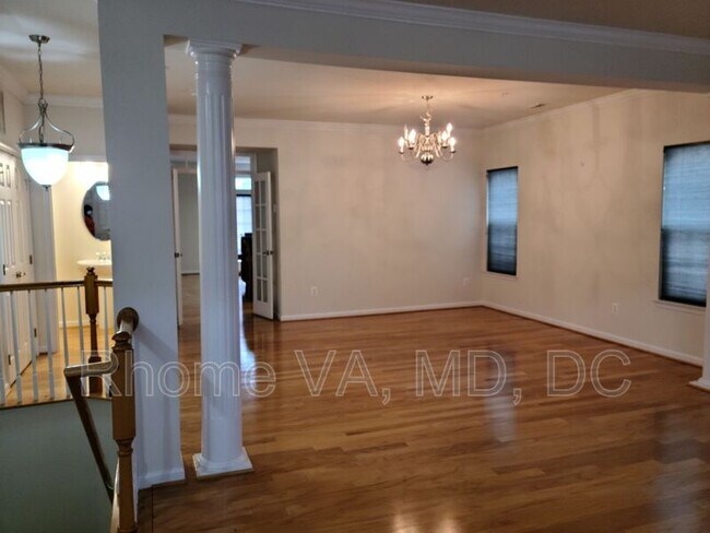 Foto del edificio - 15155 Leicestershire St