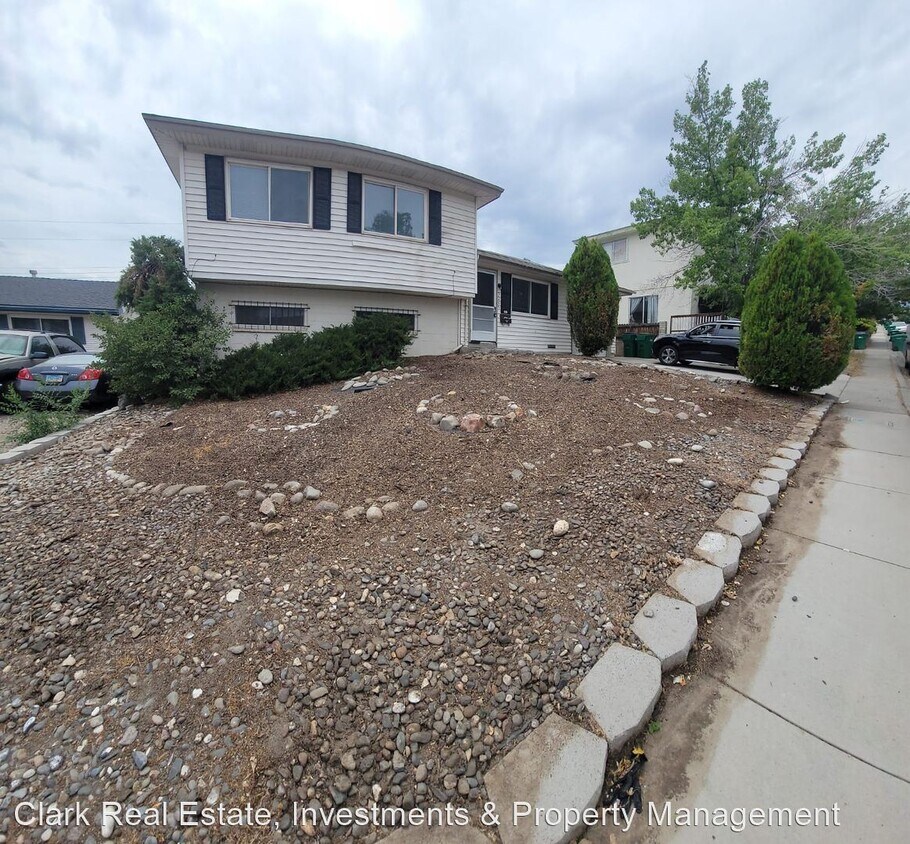Foto principal - 3 br, 3 bath House - 3265 HEIGHTS DR