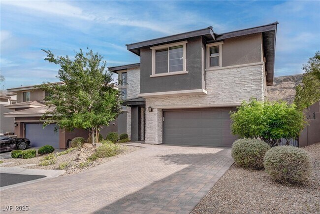 Building Photo - 10597 Cloud Whisper Dr