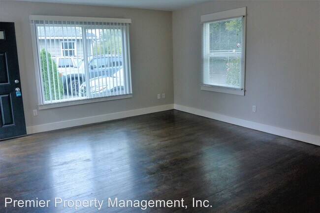 Building Photo - 3614 E Evergreen Blvd