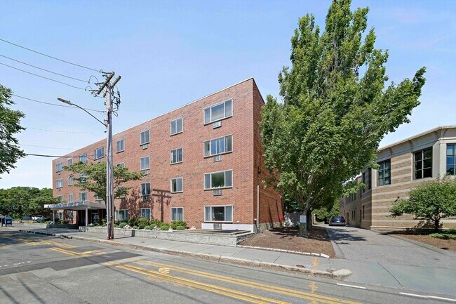 Foto del edificio - 50 Green St