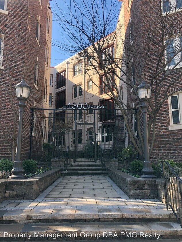 Primary Photo - 2 br, 2 bath Apartment - 4300 Spruce St #A102