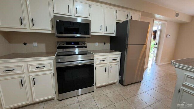 Foto del edificio - 22 S Casa Linda St