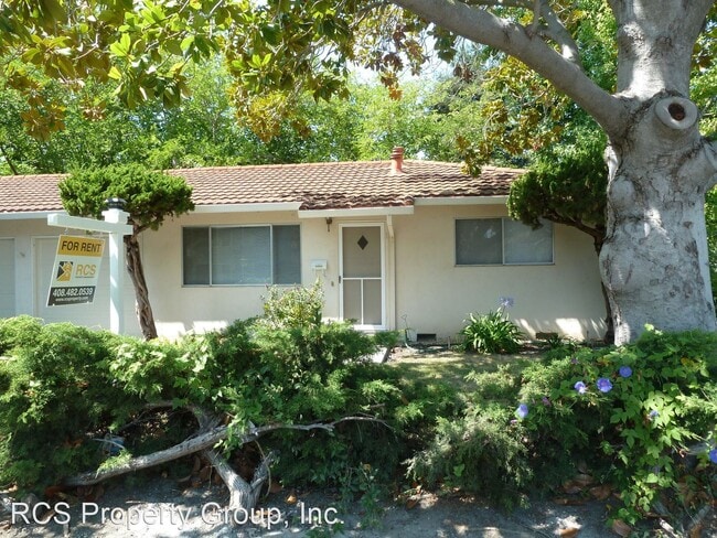 Building Photo - 2 br, 1 bath House - 394 Sierra Vista Ave.