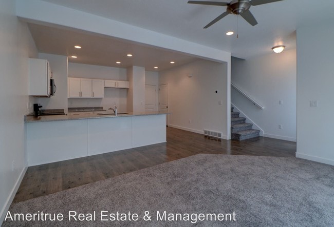Building Photo - 3 br, 2 bath House - 995 W Cyan Valley Way